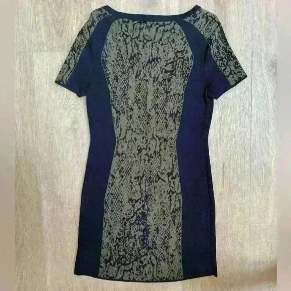 W118 By Walter Baker Walter Baker Collette Bodycon Snake Print Dress - Picture 4 of 5